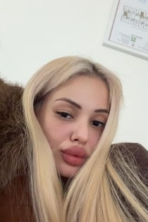 Дженеса, 23 години, Тирана / Албания Ескорт - 6
