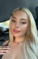 Jenessa, Age 23, Escort in Tirana / Albania