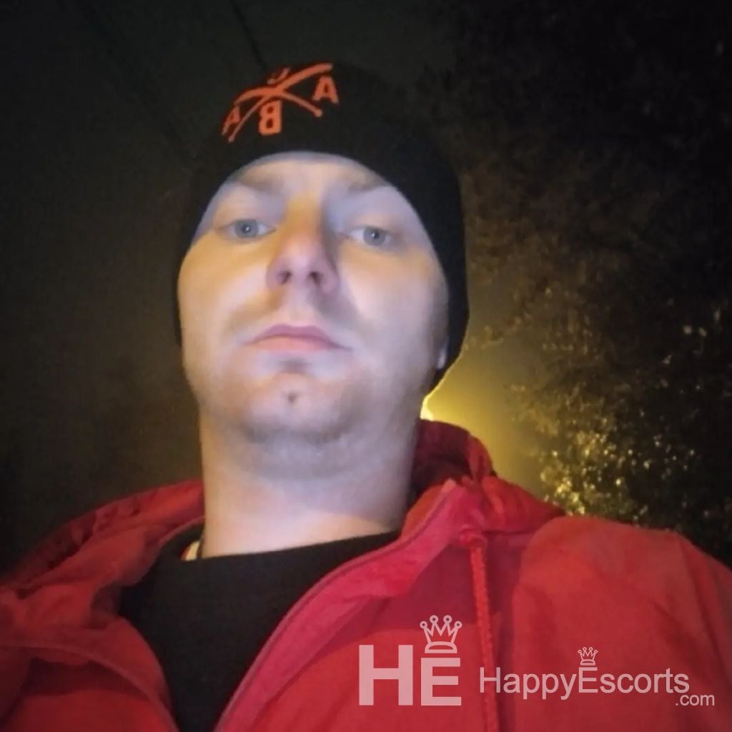 Marcin18cm6, Age 31 - 1