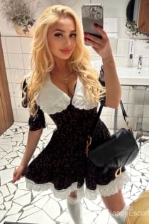 Sofie, 22 let, Praha / Česká republika Doprovod - 2