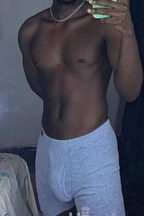Kenneth Perfect, 22 ans, Kinshasa / RD Congo Escorts - 3