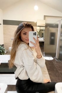 Lisa, 24 let, Monako / Monako Spremljevalci - 4