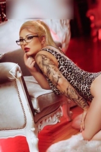 Alis, Alter 32, Escort in Kufstein / Österreich - 2