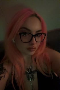 Esila, Age 19, Escort in Istanbul / Turkey - 7