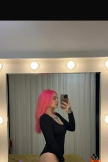 Esila, Age 19, Escort in Istanbul / Turkey - 5