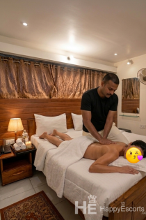 Layanan Pijat Bunga Teratai, Usia 30, Escort Delhi / India - 2