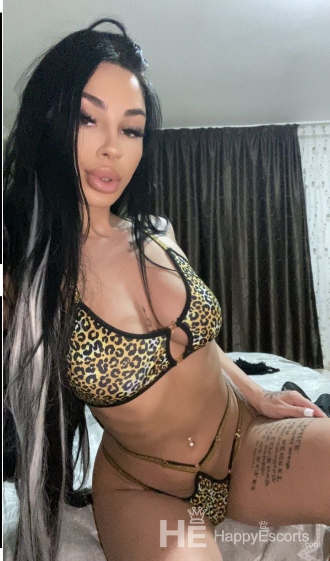 Mihaela, Umur 21 - 1