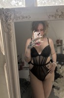 Mia, Age 18, Timisoara / Romania Escorts
