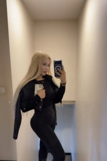 Sasha, Yaş 20, İstanbul / Türkiye Eskortlar - 6