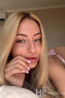 liza, Age 25, Escort in Tirana / Albania - 8