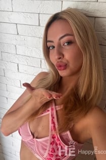 liza, Age 25, Escort in Tirana / Albania - 3