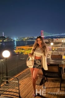 Lana, Age 26, Escort in Tirana / Albania - 11