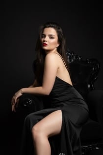 Elisa, Age 20, Escort in Istanbul / Turkey - 4