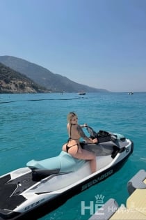 Elisa, Yaş 21, İstanbul / Türkiye Escortları