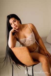 LAURA, 24 let, Ibiza / Španija Spremljevalke - 5