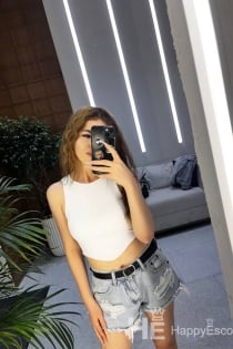 Anele, Alter 23, Escort in Bangkok / Thailand - 4