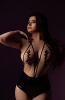 Eva, Age 22, Escort in Dubai / UAE