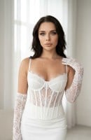 Iona Brown, UAE / Dubai
