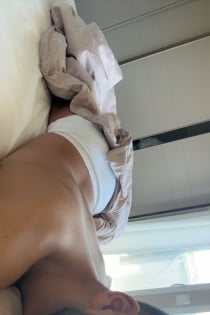 AlexScandinavia, Alter 20, Escort in Örebro / Schweden - 2