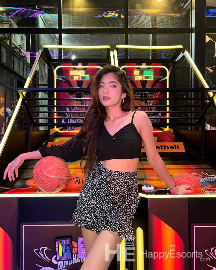Gadis Panggilan Delhi 100 Gadis Panggilan Pengiring Disahkan di Delhi, Umur 22 - 1