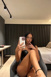 Selin, 24 let, Berlín / Německo Doprovod - 1
