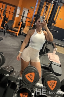 Luana, Age 28 - 14