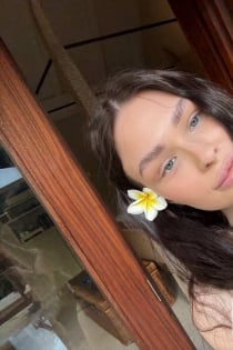 Polina, 21, Tbilisi/Georgia Escorts - 4