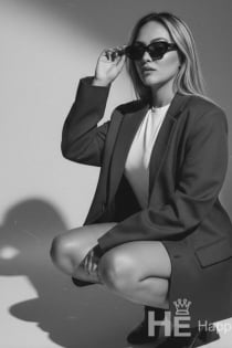 Ursula Moreau, Age 29, Escort in Brighton / United Kingdom - 3