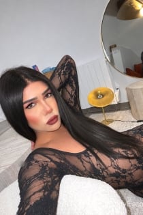 Maya Rios, 26 yaşında