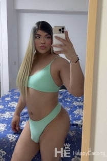 Esmeralda, 25 ans - 2