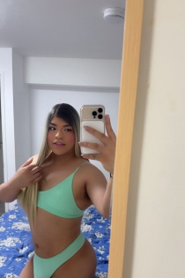 Esmeralda, 25 ans - 11