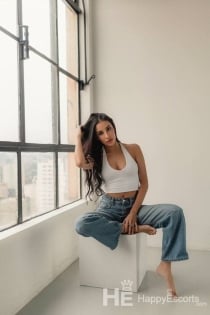 Valentina, Age 21, Escort in Dubai / UAE - 5
