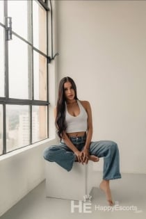 Valentina, Age 21, Escort in Dubai / UAE - 4