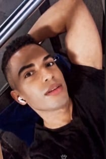 Bruno, 20 ans, Paris / France Escortes - 4