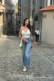Anastasia, Yaş 23, İstanbul / Türkiye Eskortlar - 9