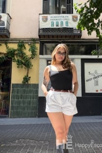 Saray, starost 24, Barcelona / Španija Spremljevalci - 4