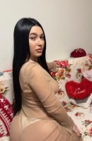 Yasminna, Age 21, Bucharest / Romania Escorts