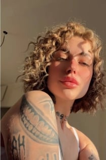 Karina, Age 24, Escort in Dubai / UAE - 1