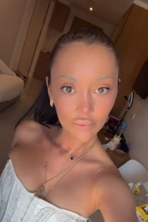 Alice, Age 29, Phuket / Thailand Escorts - 4