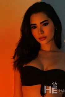 Larissa, 나이 30, 파리 / 프랑스 에스코트 - 1