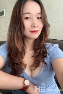 Julia, Age 26, Escort in Tirana / Albania - 2