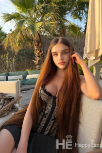 MOON, 22 ans, Paris / France Escortes - 3