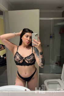 lina, Age 23, Escort in Tirana / Albania - 5