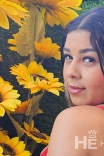 Esmeralda, Age 24, Dubai / UAE Escorts - 6
