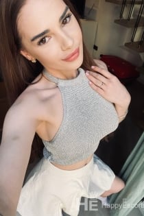 Adelina, 20 ans, Nice / France Escortes - 2