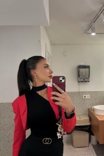 sdfvgsd, Age 22, Escort in Tirana / Albania - 4