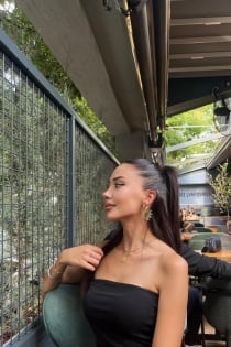 sdfvgsd, Age 22, Escort in Tirana / Albania - 2