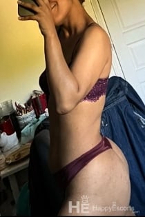 Curiosita, Age 25, Massy / France Escorts