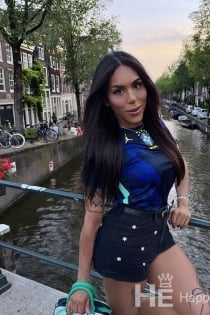 Valentina Holanda, leeftijd 25 - 21