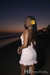 NOVEDAD MELODY DOMINICANA CARIOSA Y ENCANTADORA TE ESPERO!, Edad 26, Escorts Madrid / España - 1